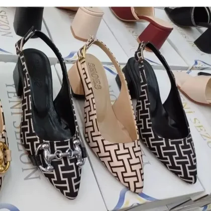 WOMEN'S SHOES BUCKLED OPEN BACK ARTIFICIAL SHOES SUEDE PATTERNED SHOES 3 CM 36-40 Made in Turkiye 1 set of 8 pairs of products