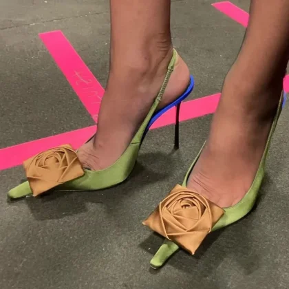 Top Quality New Fashion Sandals with Flower Womens Designer High Heels Shoes Designer Pointed Toe Heeled Sandals