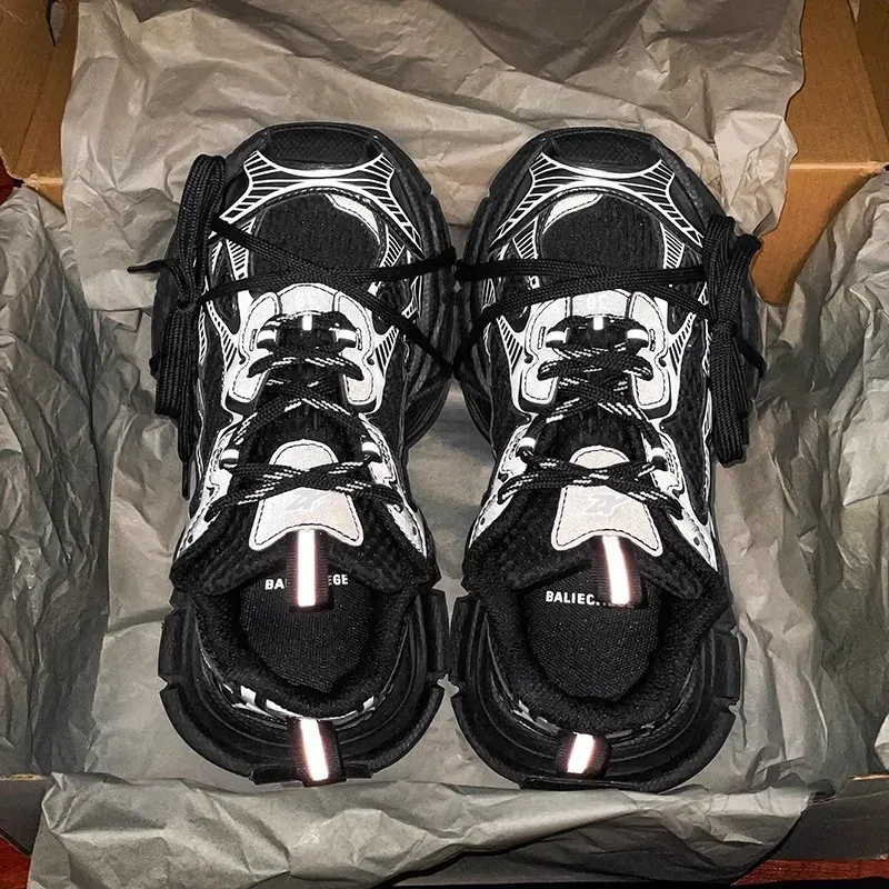 High-end Designer BALEN Black White Dad Shoes 2026 Ninth Generation New Platform Casual Sports Height Increasing - Image 2