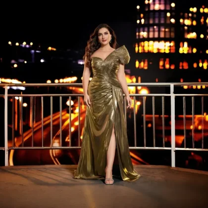 Luxury Gold Satin Empire Waist A-Line Maternity Lace Maxi Evening Dress for Ladies Elegant Pleated Direct From Manufacturers