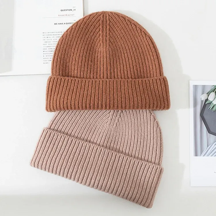 Warm Thicken Cashmere Mens Women's Fashion Winter Hats Logo Knitted Wool Beanies Unisex Winter Cap - Image 4