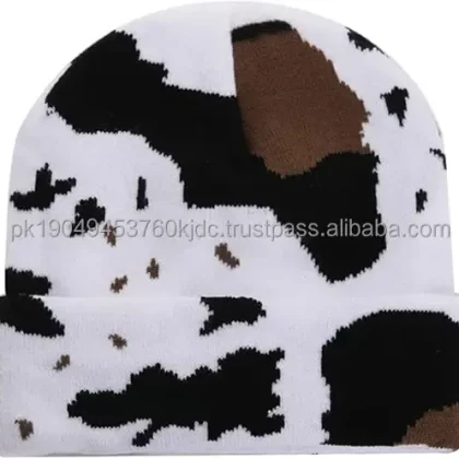 Women and Men's Cow Print Camouflage Beanie Hat Warm 2-Layer Winter Skull Cap with Dot and Fruit Pattern Y2K Animal Print Beach