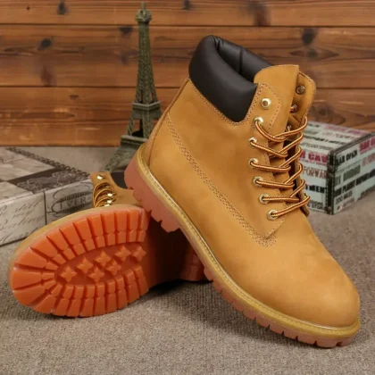 Usa Hot Sell Stock Luxury Embroidery Designer Boots Premium Waterproof Fashion Casual Yellow Boots