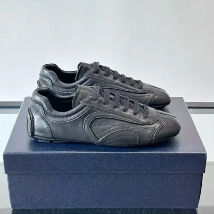 Men's Winter Evergreen Retro Racing Suede Sneakers Durable Lightweight Breathable Non-Slip Casual Shoes Premium Comfort Lining